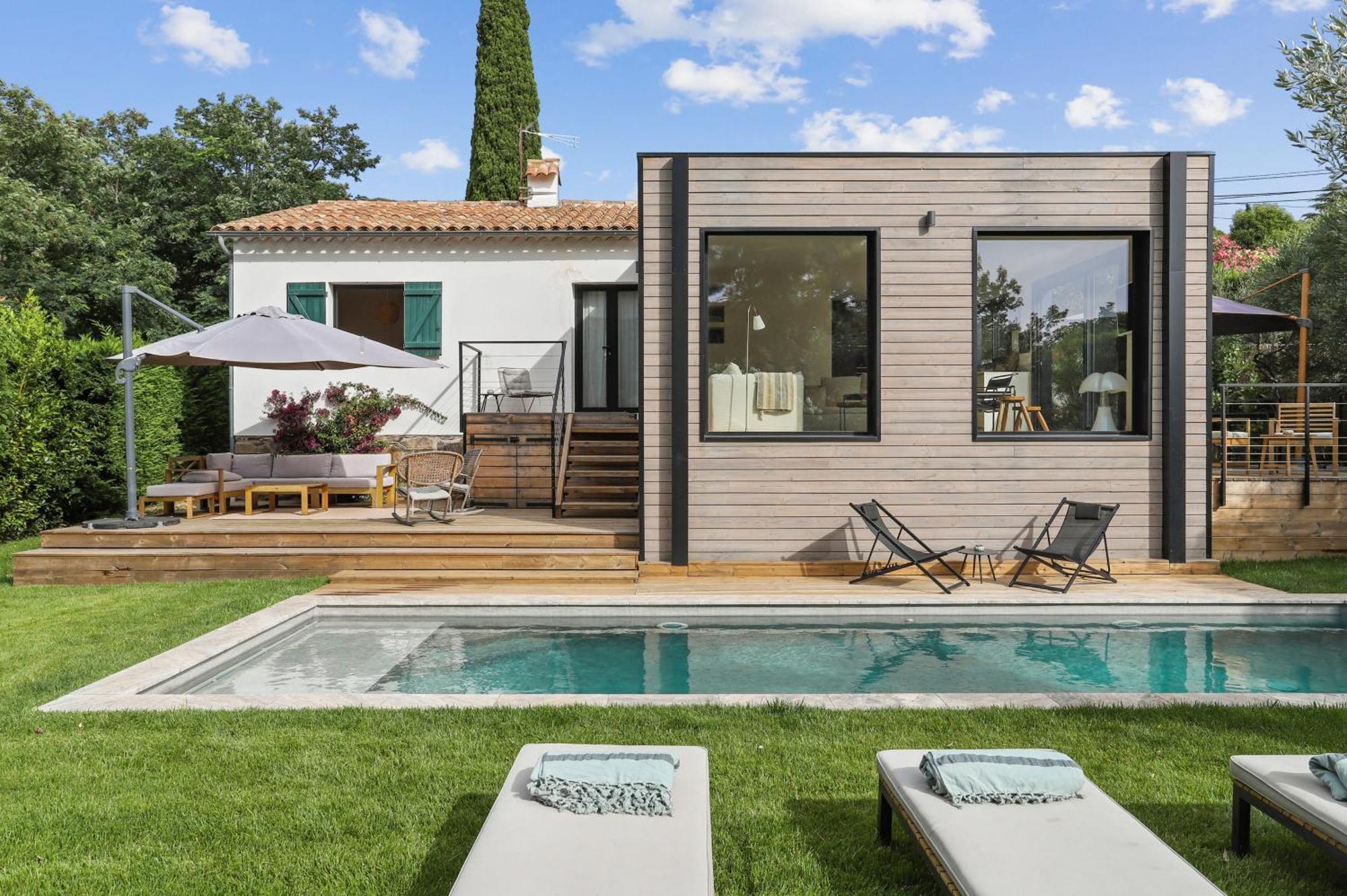 Villa La Temana, rénovée, piscine privée chauffée, grand jardin, plages et commerces à pied, à Cavalaire, près de Saint-Tropez Exterior foto